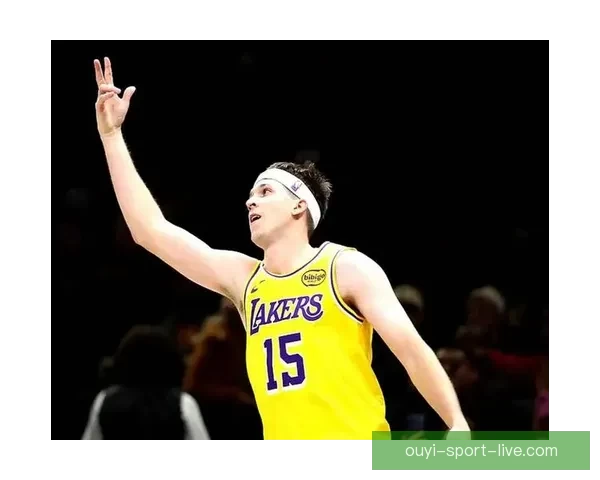 湖人后卫里夫斯左侧腹斜肌二级拉伤预计缺席四至六周