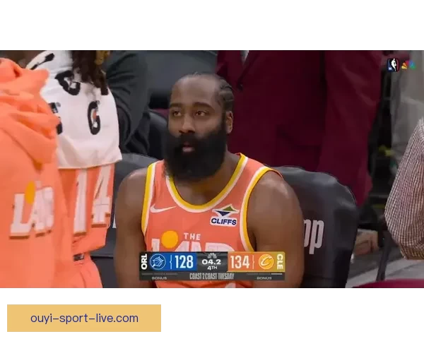 骑士险胜魔术却陷录播争议最后0点8秒画面异常引爆讨论哈登出战战绩成焦点