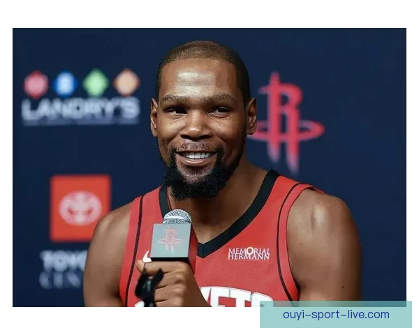 杜兰特称詹姆斯还能延续4到5年职业生涯 强调末节低出手因重视团队篮球